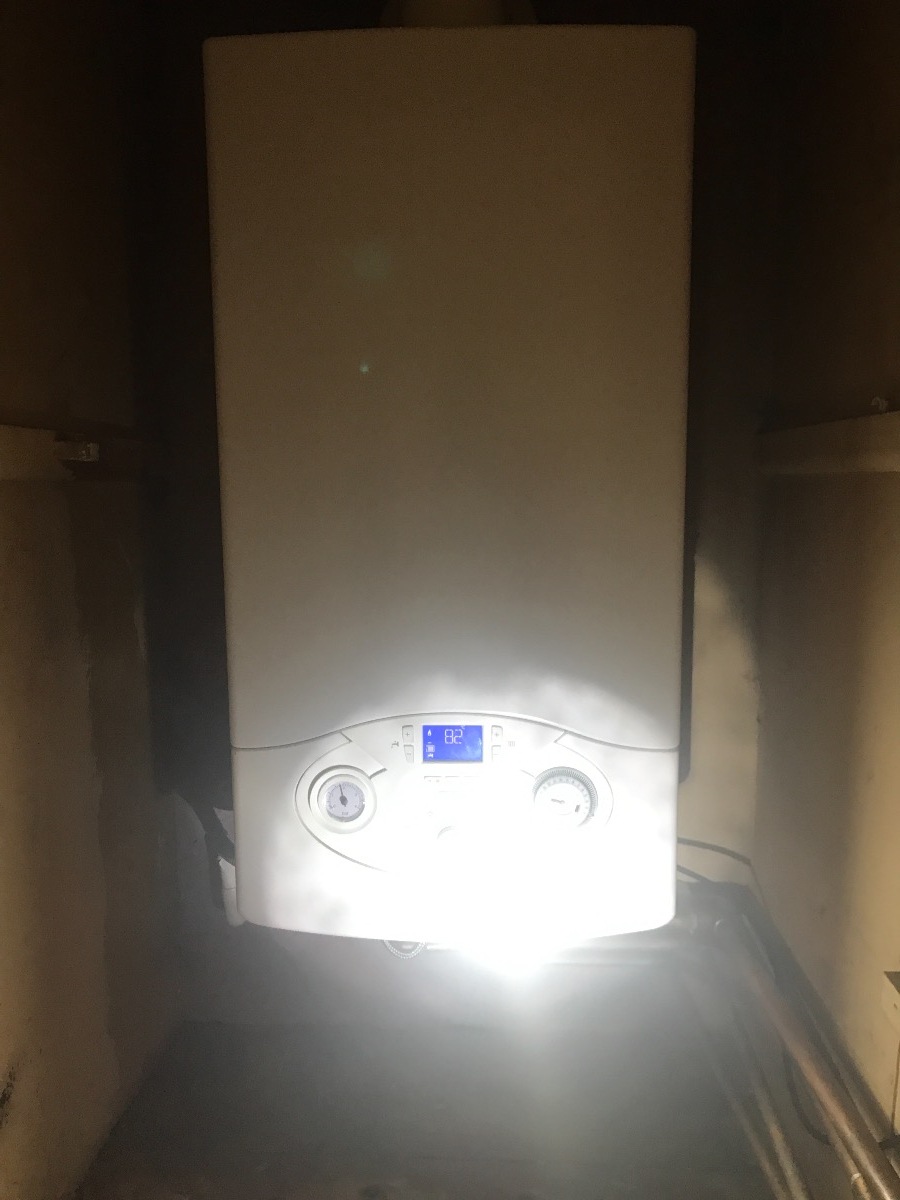 Heating Engineer: Image 1
